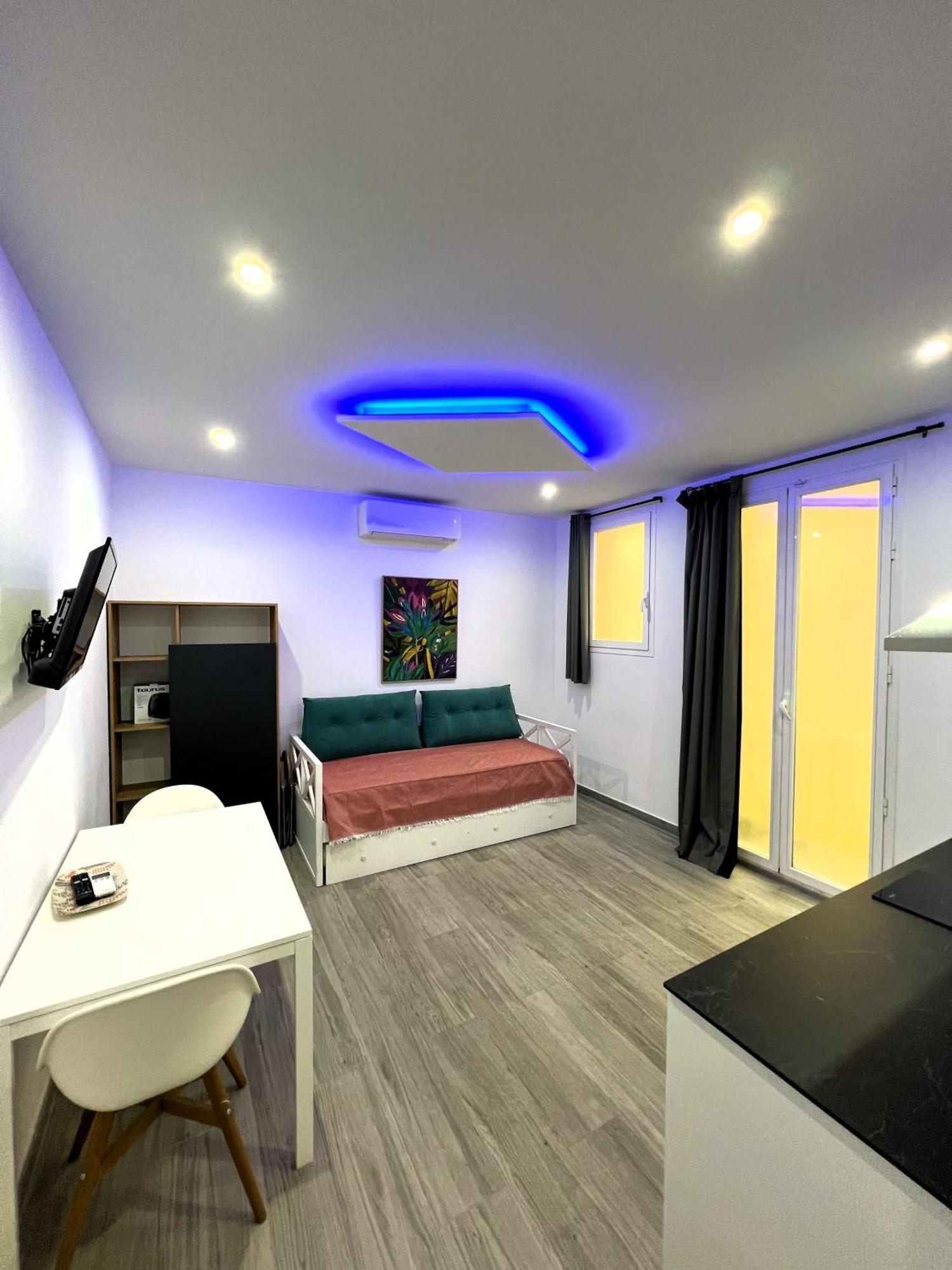 Acogedor Apartamento En Gran Via Madrid Extérieur photo